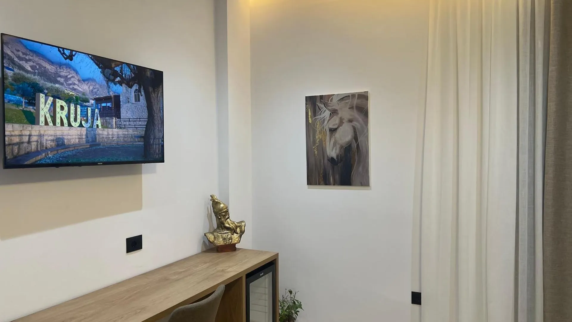 Skanderbeg Hotel Круя 0*,  Албания